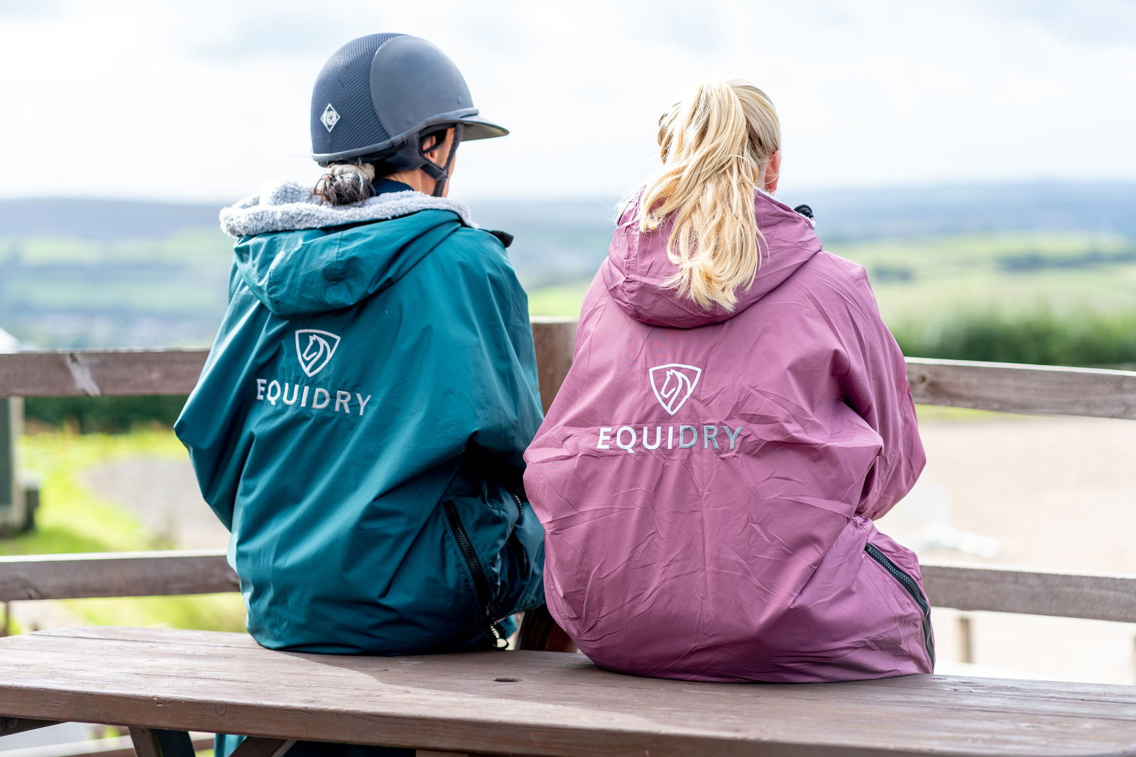 EQUIDRY waterproof horse riding raincoat | All Rounder Original Women's | valerian back view 